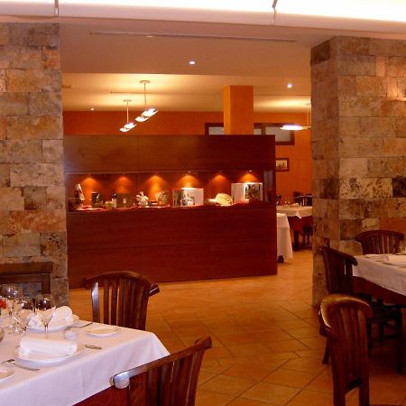 בוקאירנט L'Agora Hotel מראה חיצוני תמונה