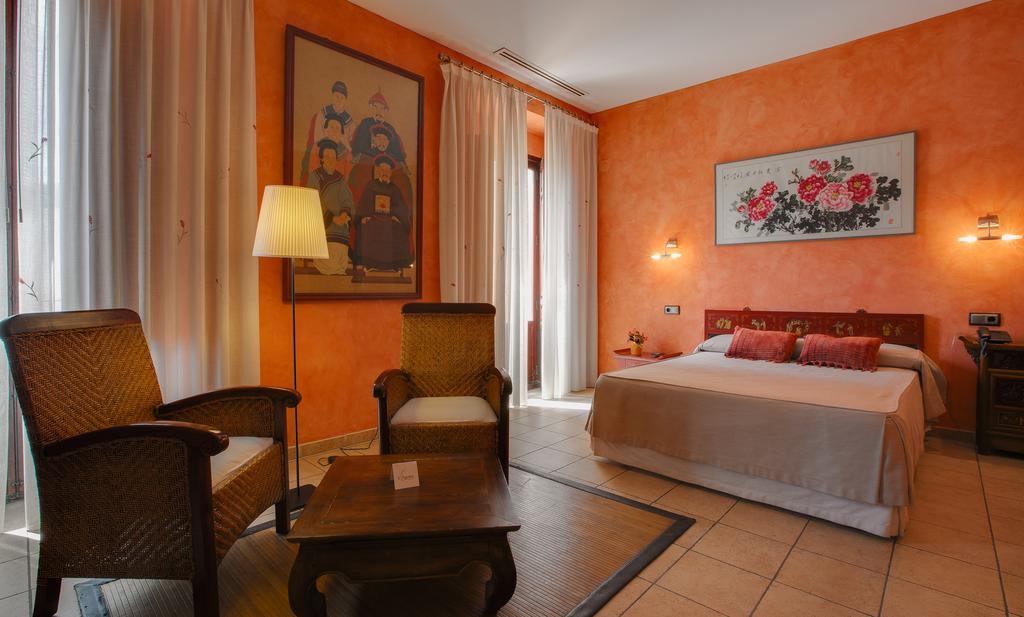 בוקאירנט L'Agora Hotel מראה חיצוני תמונה